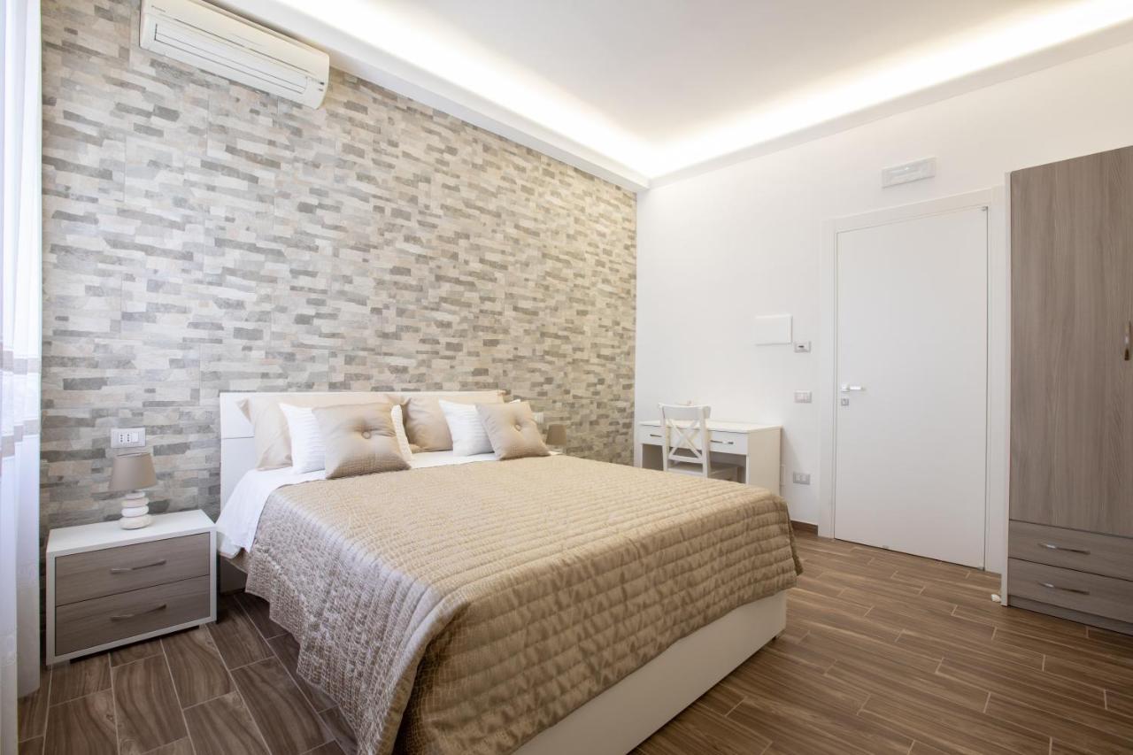 Il Veliero Bed & Breakfast กาสเตลลัมมาเร ดิ สตาเบีย ภายนอก รูปภาพ